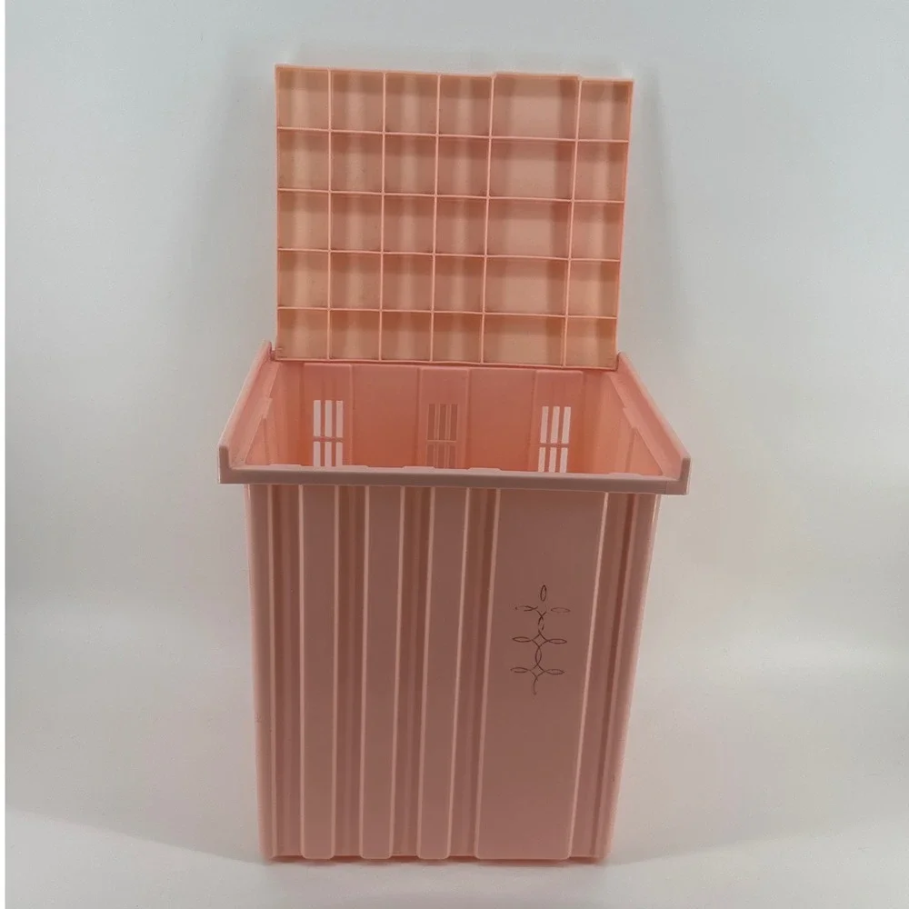 Festival Vintage Pink Plastic Laundry Hamper Retro Mid Century Storage Bin